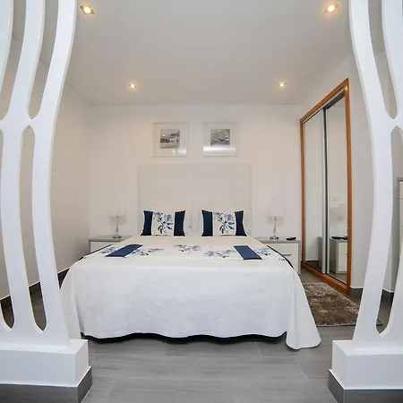 Gaivota Holidays Nazaré