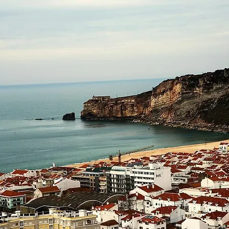 Gaivota Holidays Konukevi Nazaré