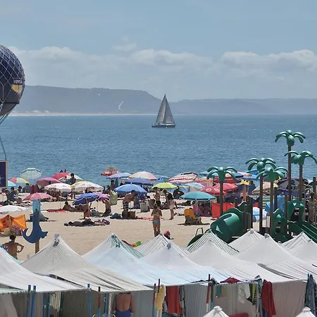 Gaivota Holidays Konukevi Nazaré